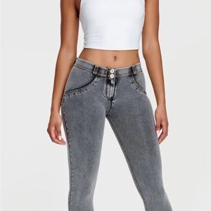 Size large Freddy jeans new with tags